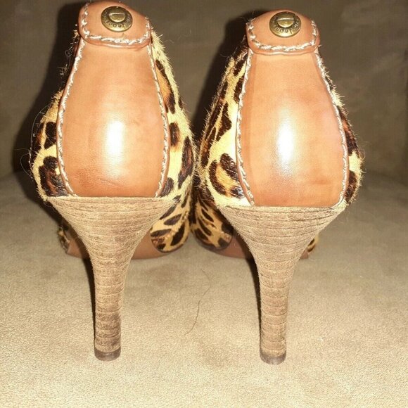 CALVIN KLEIN Jeans-Ryleigh-Leopard Calf Hair Print Pumps/Heels-Size 7-Near Mint - Picture 6 of 8
